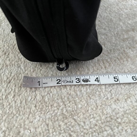 Gymshark Black Mini Gym Bag - Picture 10 of 11